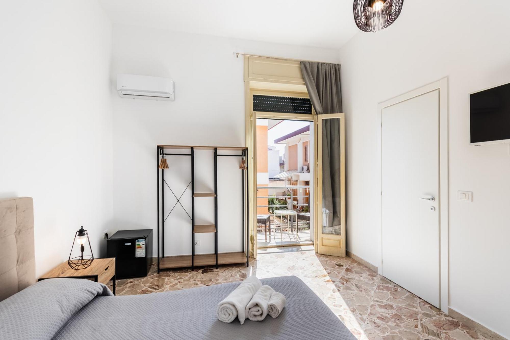 Le Torrette Rooms And Apartments アヴォラ エクステリア 写真