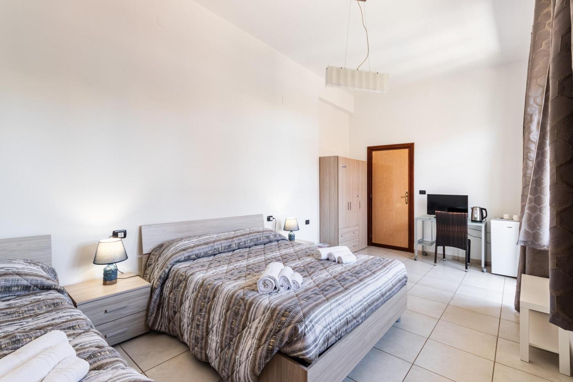 Le Torrette Rooms And Apartments アヴォラ エクステリア 写真